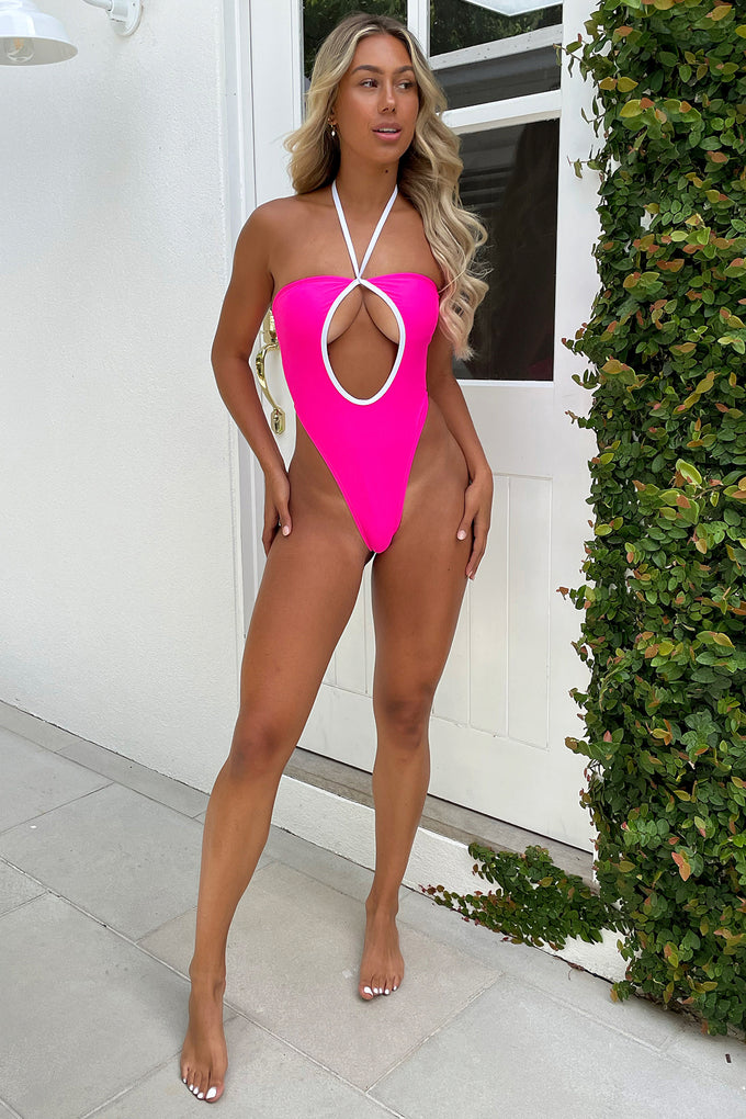 Atis One Piece - Hot Pink